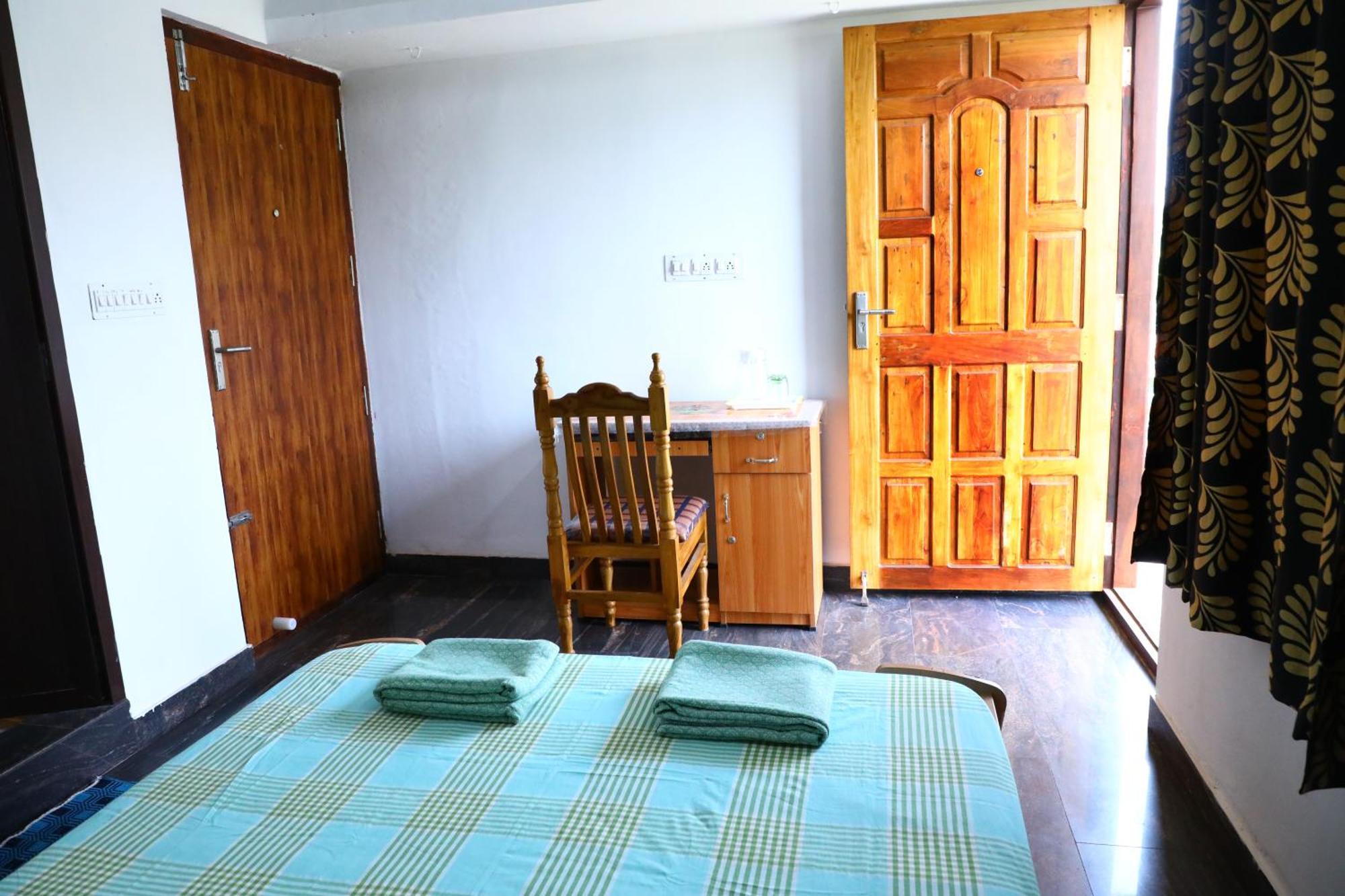Cbr Ayurhealth Appartement Kannur Kamer foto