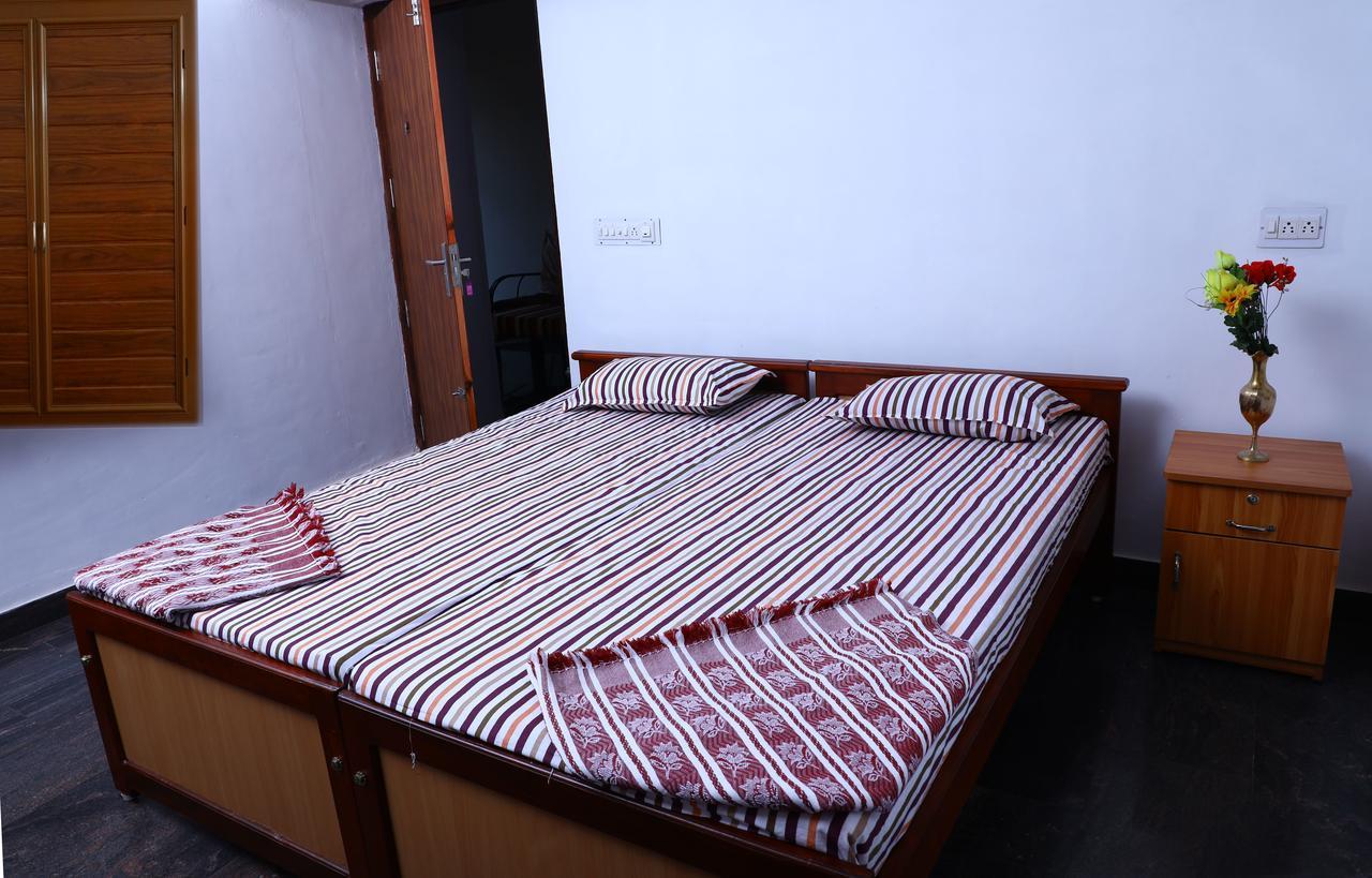 Cbr Ayurhealth Appartement Kannur Buitenkant foto