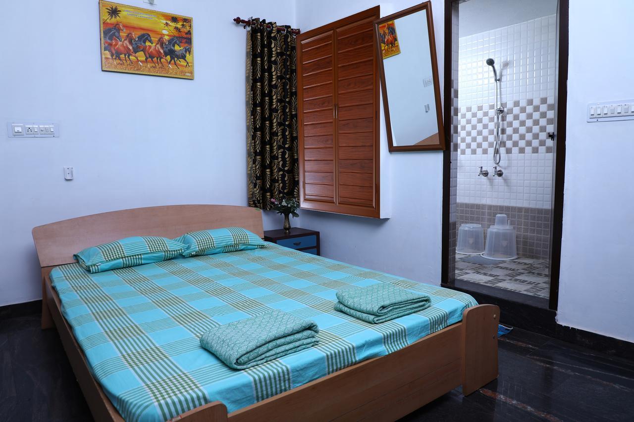 Cbr Ayurhealth Appartement Kannur Buitenkant foto