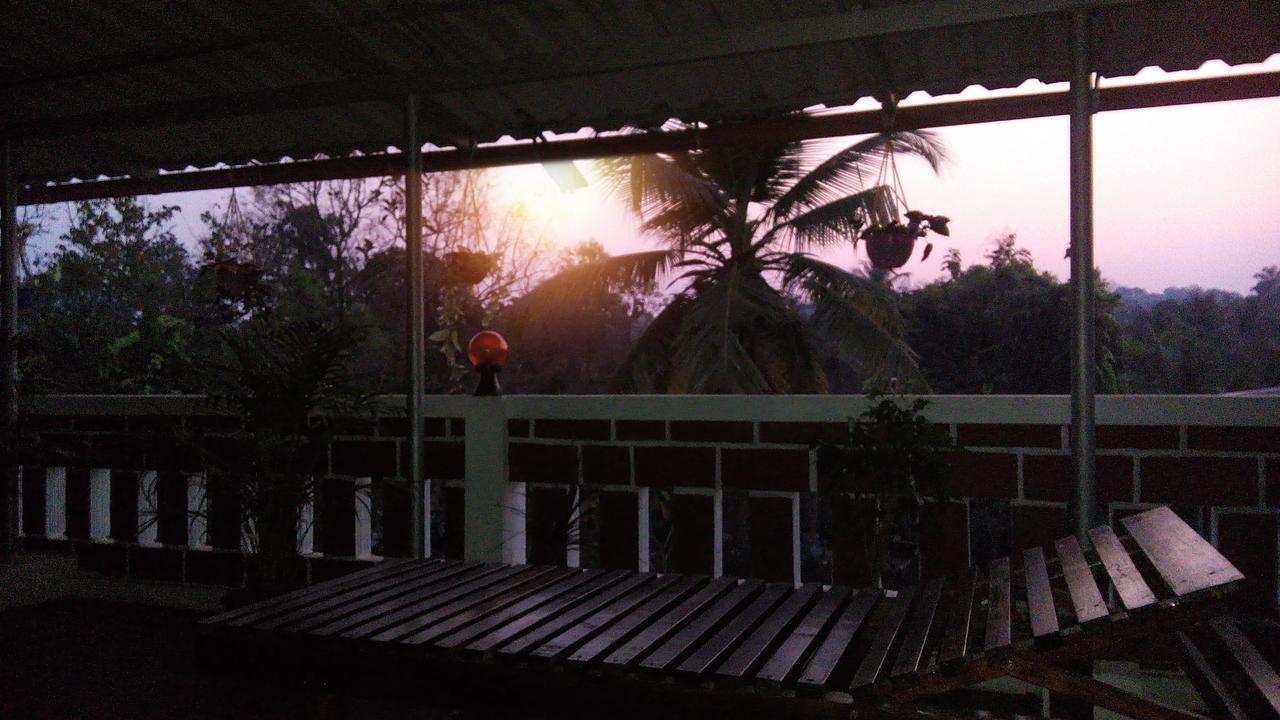 Cbr Ayurhealth Appartement Kannur Buitenkant foto
